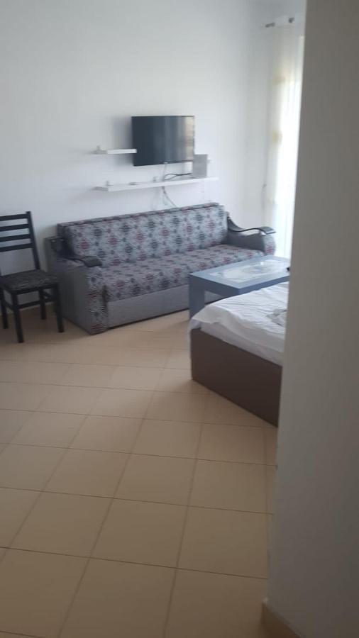 Beton Vlora B Studio Εξωτερικό φωτογραφία