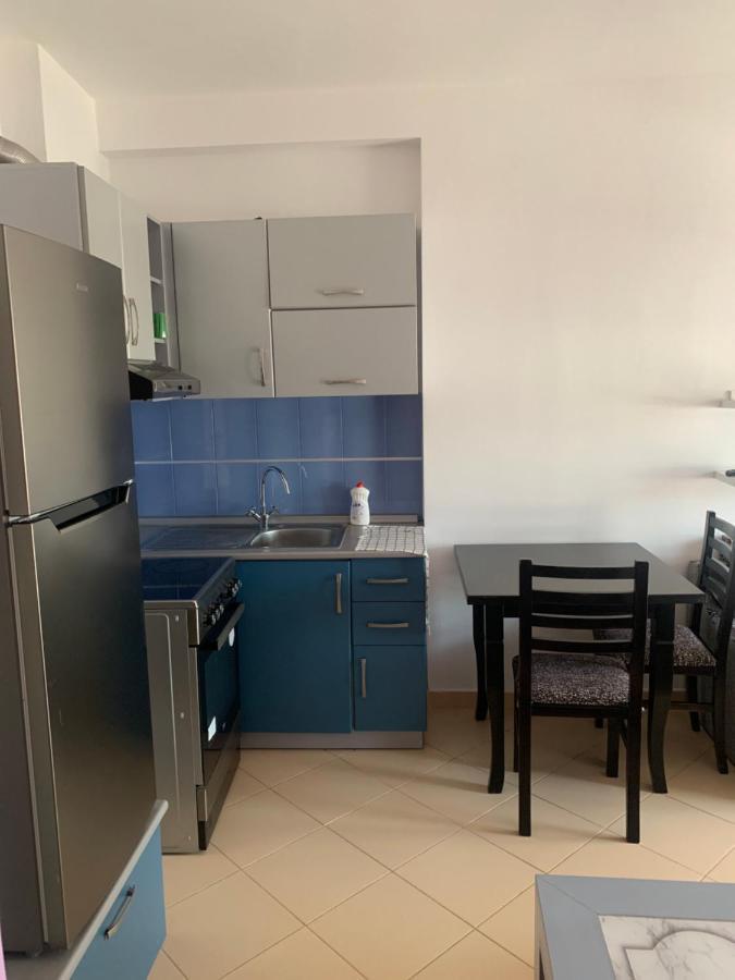 Beton Vlora B Studio Εξωτερικό φωτογραφία