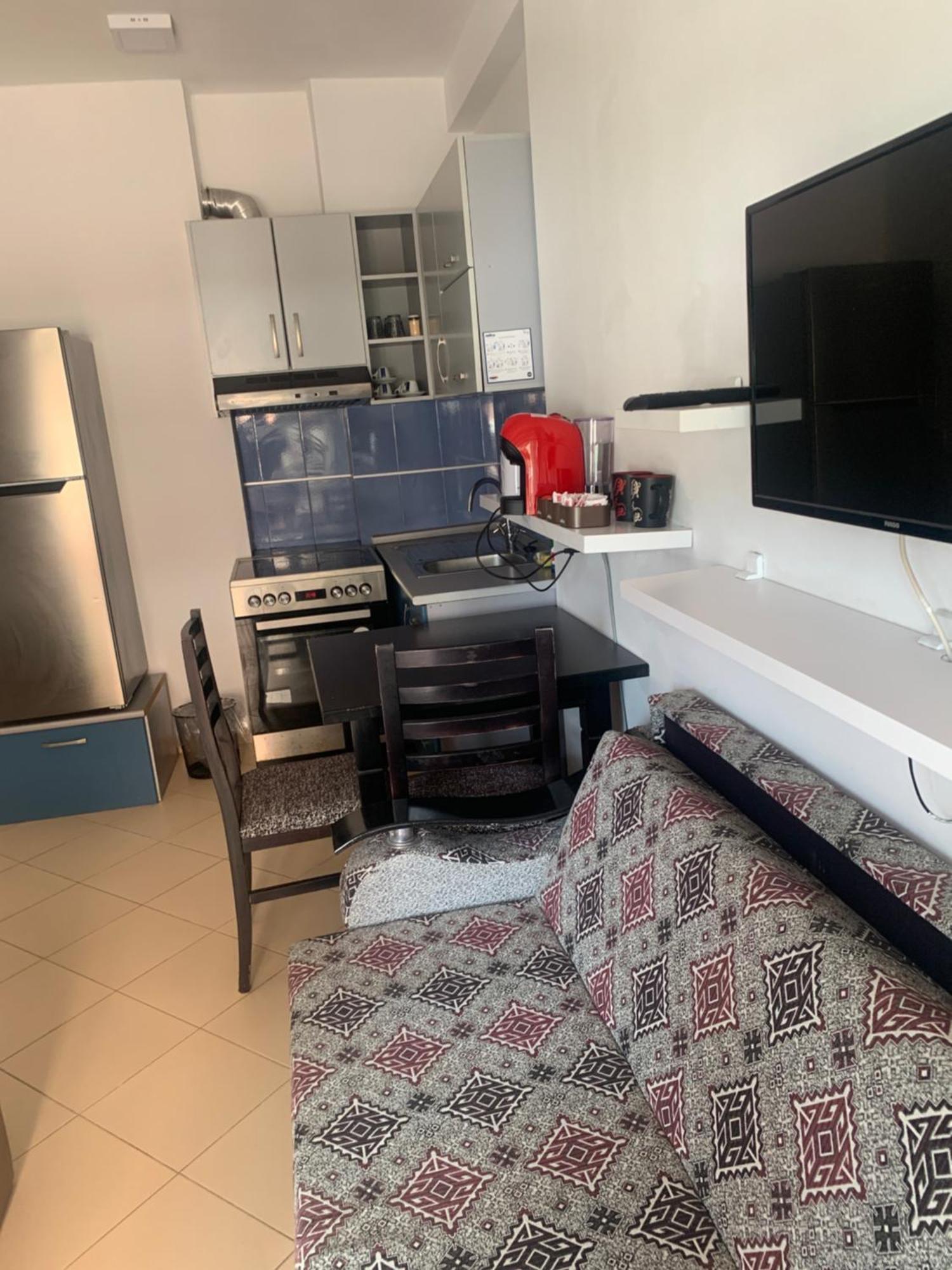 Beton Vlora B Studio Εξωτερικό φωτογραφία